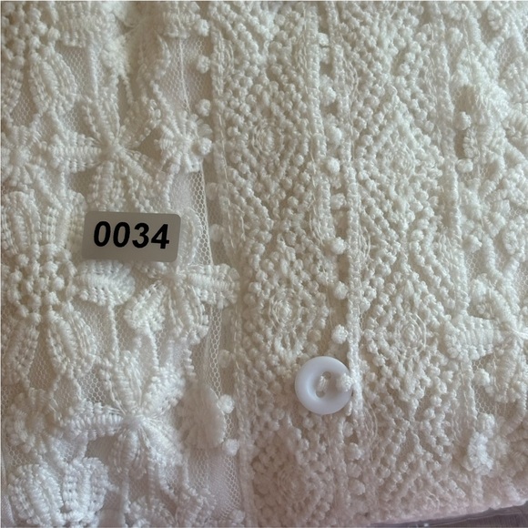 Amazon Blouse - Picture 9 of 10